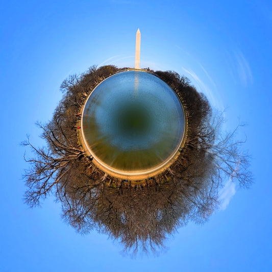 Reflecting pool, Washington DC, USA